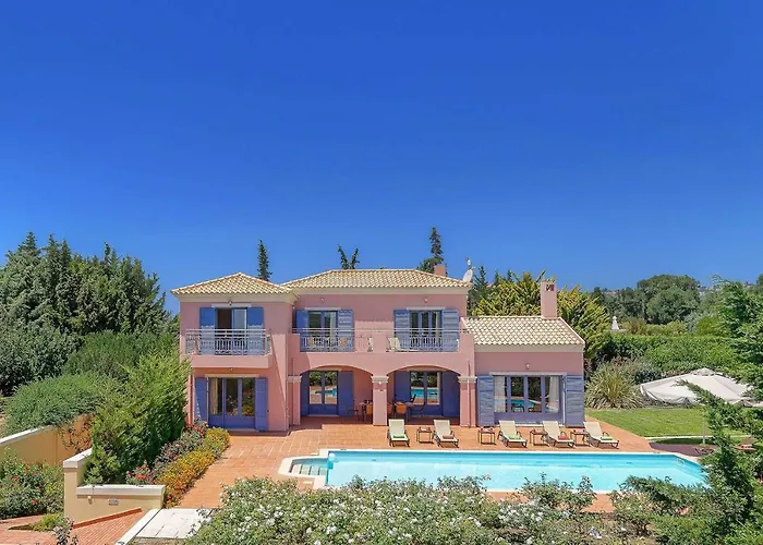 Diamandi Villa *